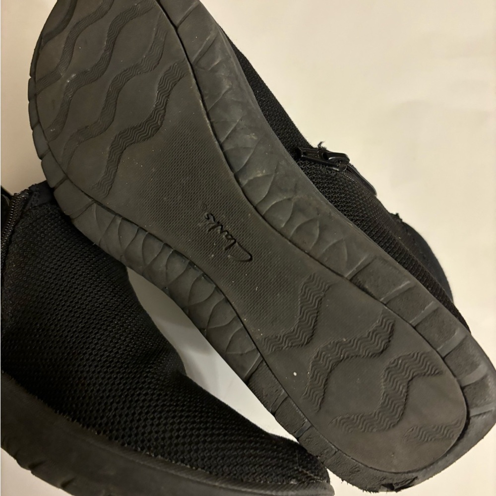 Clark’s Cloudsteppers Black Slip-On Shoes Size 8M - Picture 7 of 8